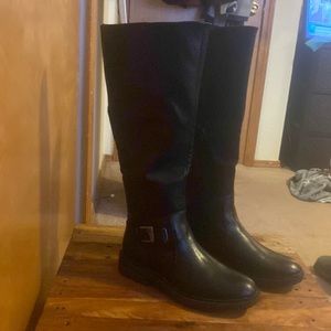 Bear Trap Rising Boots